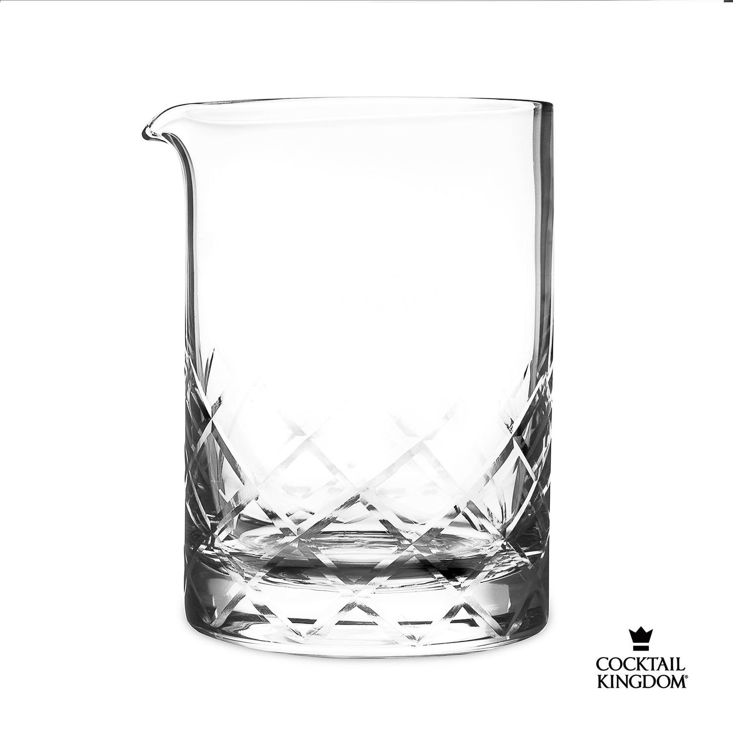 Yarai® Mixing Glass, Seamless, Extra Large - 800ml (28oz) / Flat Base